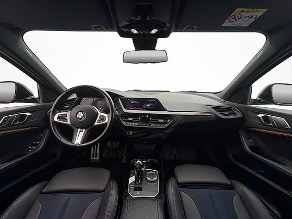 BMW 118i 12 of 29