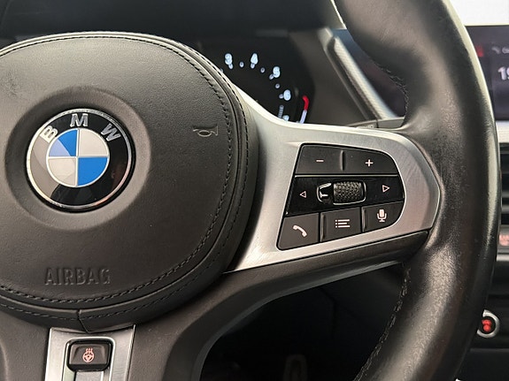 BMW 118i 16 of 29