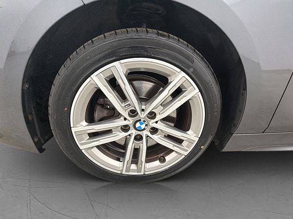 BMW 118i 26 of 29