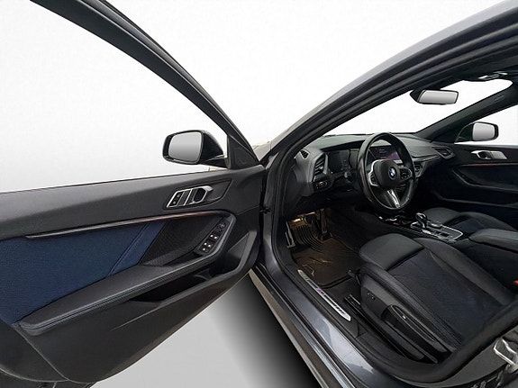 BMW 118i 10 of 29