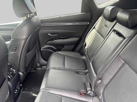 Hyundai Tucson 7 of 16
