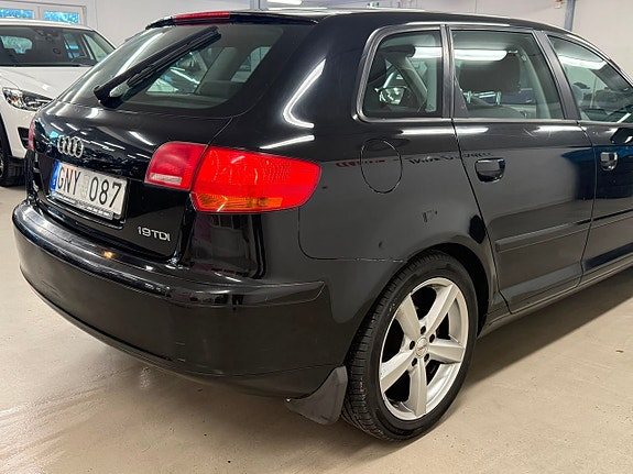Audi A3 5 of 23