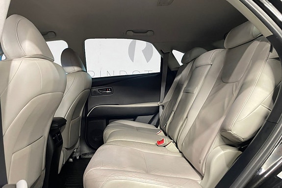 Lexus RX450h 14 of 17