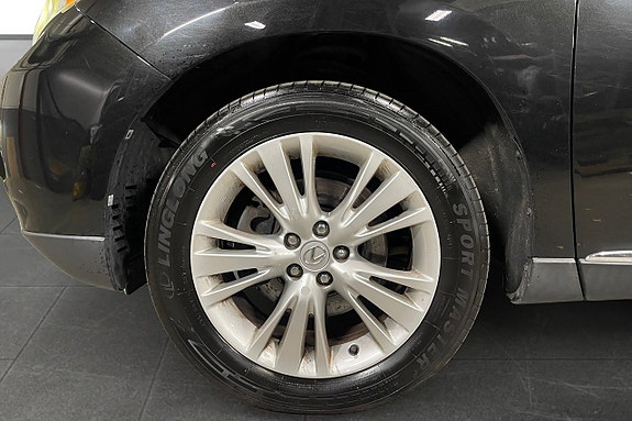 Lexus RX450h 16 of 17