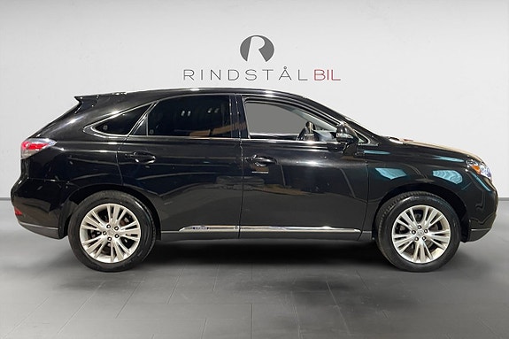 Lexus RX450h 8 of 17
