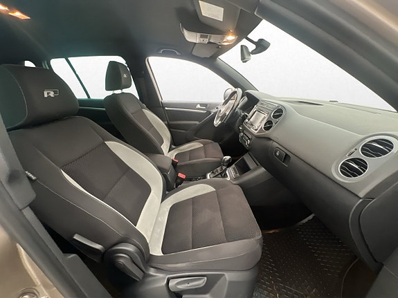 Volkswagen Tiguan 12 of 24
