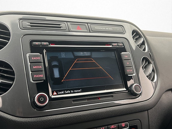 Volkswagen Tiguan 18 of 24