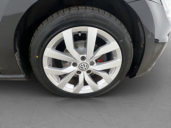Volkswagen Golf I 30 of 30