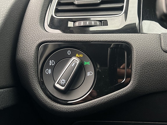 Volkswagen Golf I 26 of 30