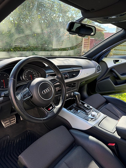 Audi A6 12 of 16