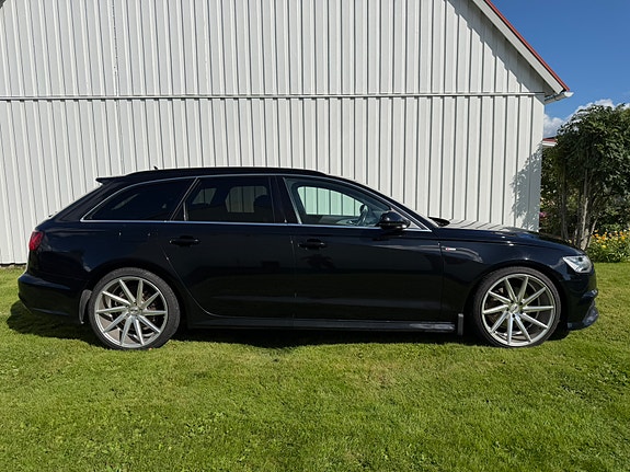 Audi A6 4 of 16