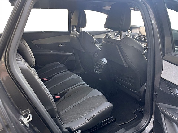 Peugeot 5008 13 of 16