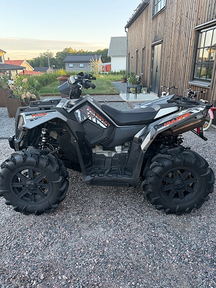 Polaris Scrambler 1000 EPS 2 of 8