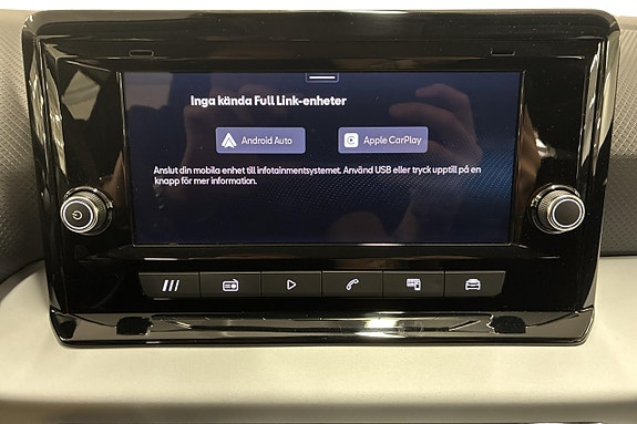 Seat Arona 19 of 22