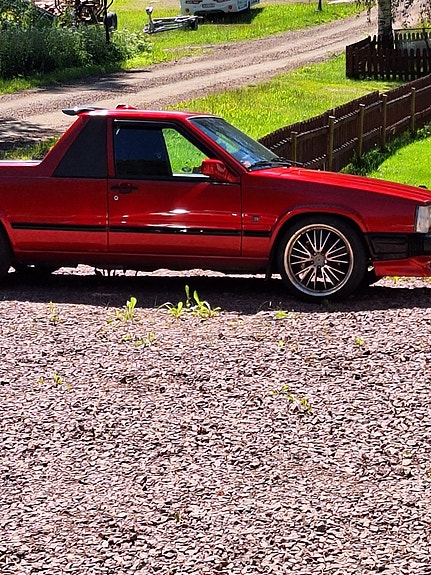 Volvo 740 7 of 15