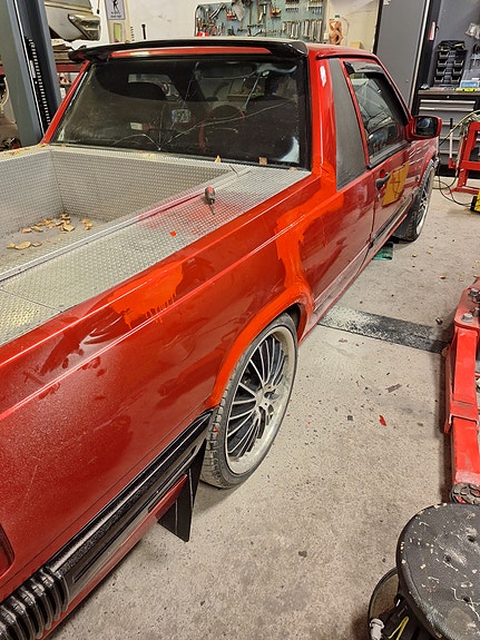 Volvo 740 6 of 15