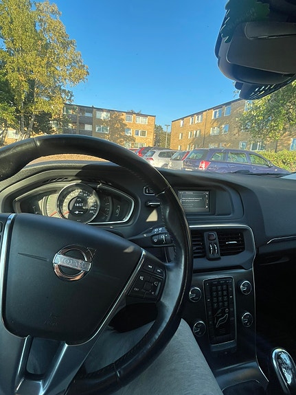 Volvo V40 5 of 6