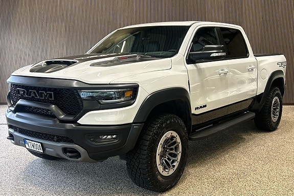 RAM 1500 2 of 12