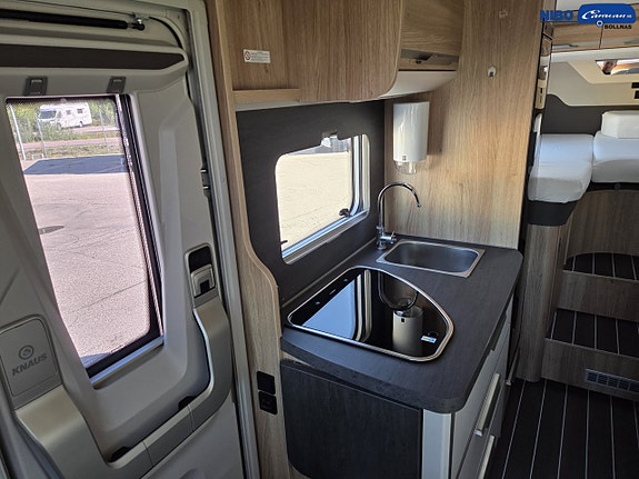 Knaus 650 MEG Sky wave (3500Kg) 17 of 19