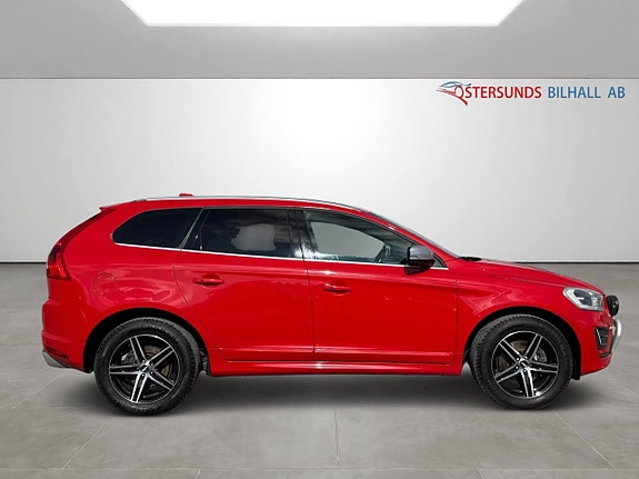 Volvo XC60 6 of 21