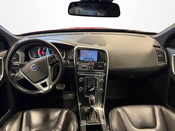 Volvo XC60 9 of 21