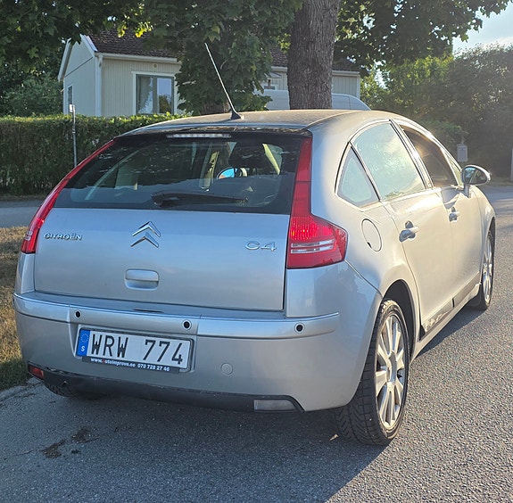 Citroen C4 4 of 6