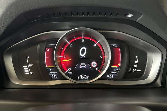 Volvo XC70 16 of 29