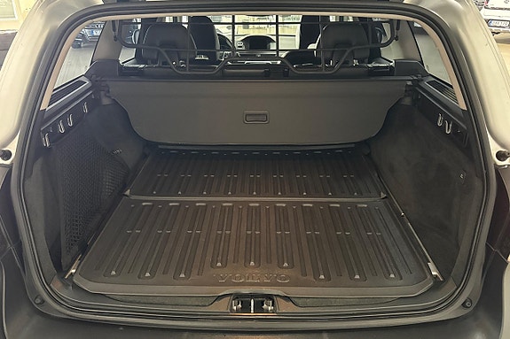 Volvo XC70 10 of 29