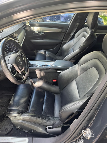 Volvo S90 9 of 13