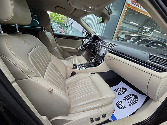 Skoda Superb 9 of 18