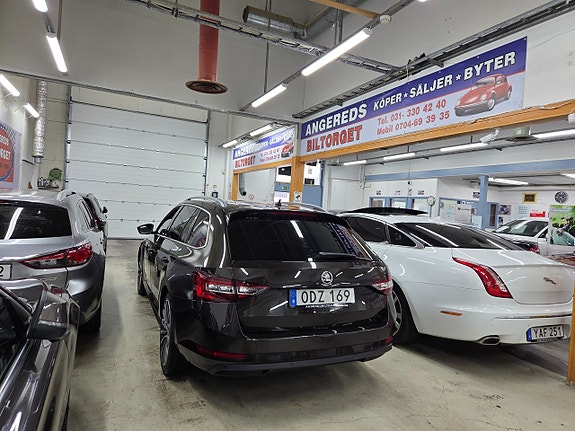 Skoda Superb 4 of 18