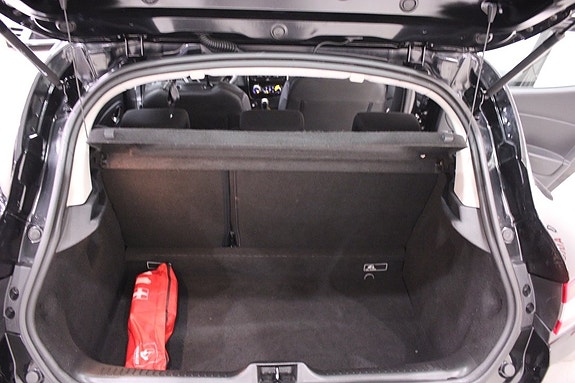 Renault Clio 19 of 26