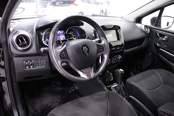 Renault Clio 13 of 26