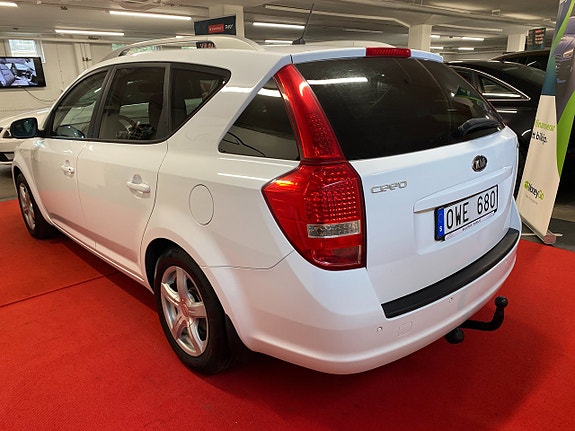 Kia Ceed 4 of 19