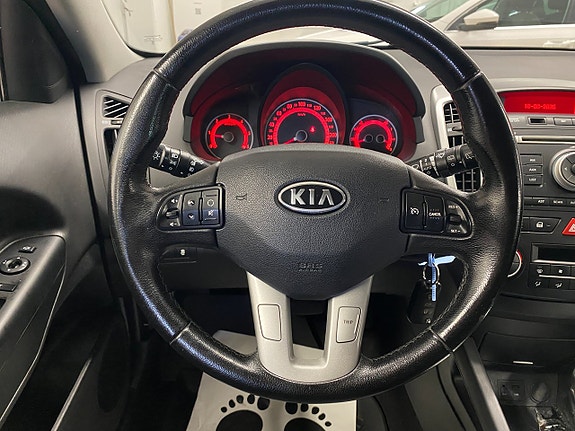 Kia Ceed 16 of 19