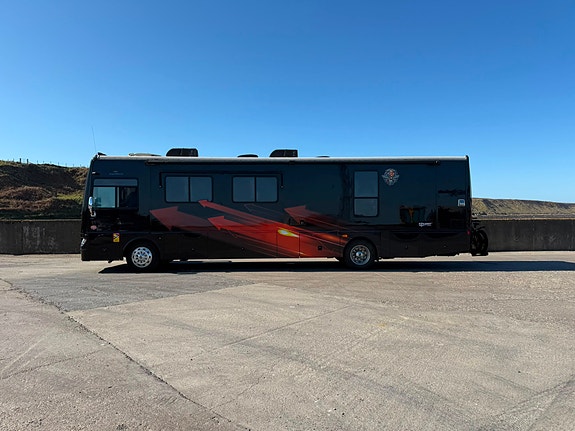 Fleetwood Discovery 39 V 6 of 30