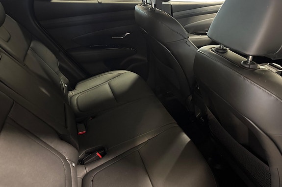 Hyundai Tucson 23 of 26