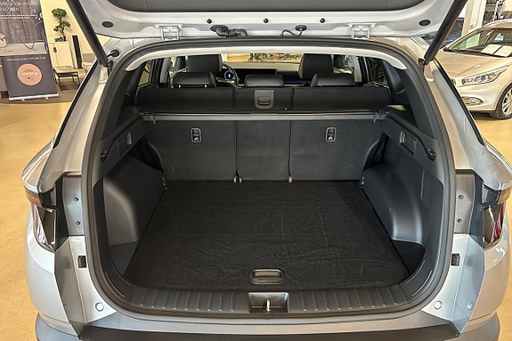Hyundai Tucson 24 of 26