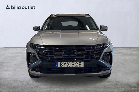 Hyundai Tucson 3 of 26