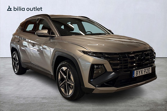 Hyundai Tucson 4 of 26