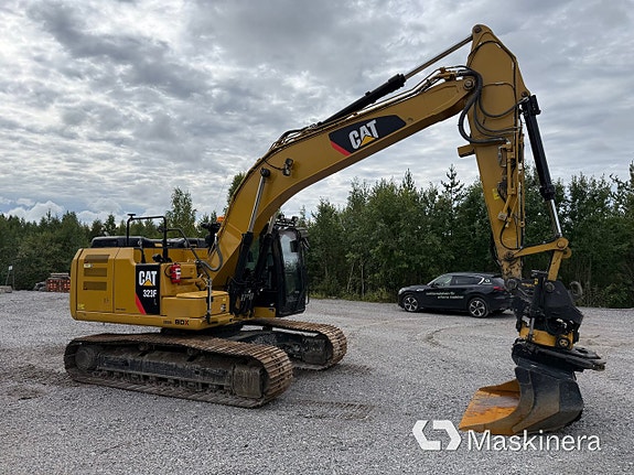 Grävmaskin CAT 323FL 5 of 27