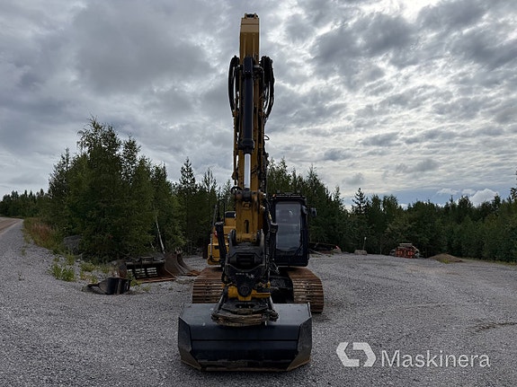 Grävmaskin CAT 323FL 3 of 27