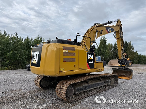 Grävmaskin CAT 323FL 7 of 27