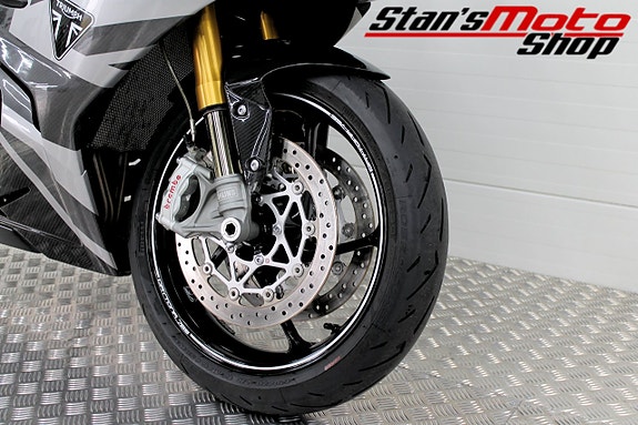 Triumph Daytona 765 Moto2 Limited Edition 652/765 Sc Project ABS 6 of 23