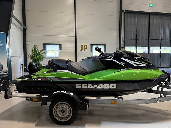 Sea-Doo GTR-X 230 2018 / Inkl Original 80-Kärra / Ny servad 5 of 7