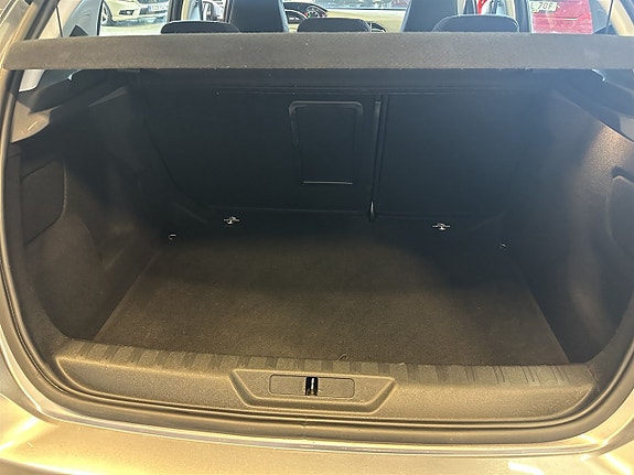 Peugeot 308 17 of 17