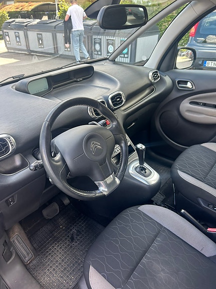 Citroen C3 Picasso 4 of 5