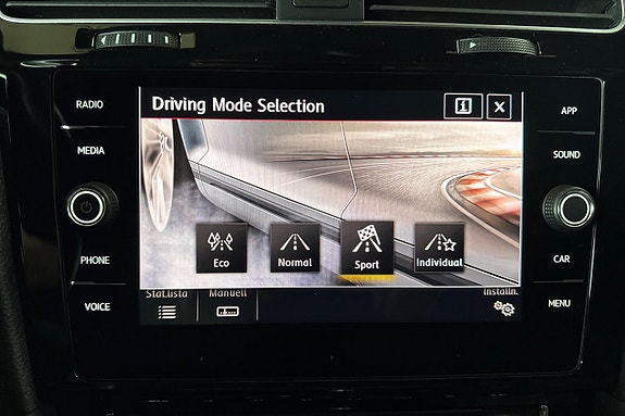 Volkswagen Golf I 19 of 22