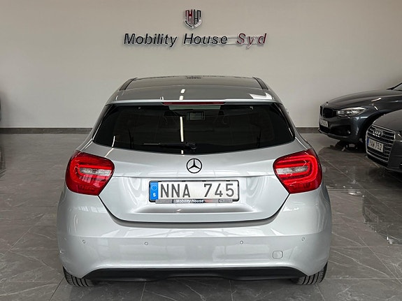Mercedes-Benz A180 7 of 24