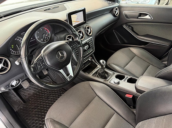Mercedes-Benz A180 9 of 24